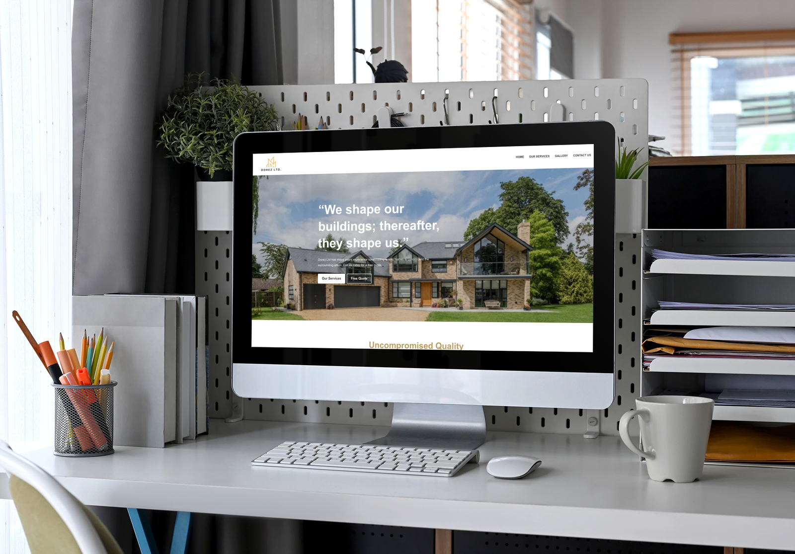 mockup-of-an-imac-in-a-home-office-desk-m19697-r-el2